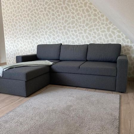 Schoene Ruhige Wohnung In Anliegerstrasse Essen Exteriér fotografie