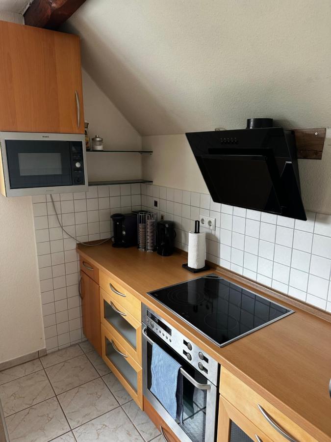 Schoene Ruhige Wohnung In Anliegerstrasse Essen Exteriér fotografie